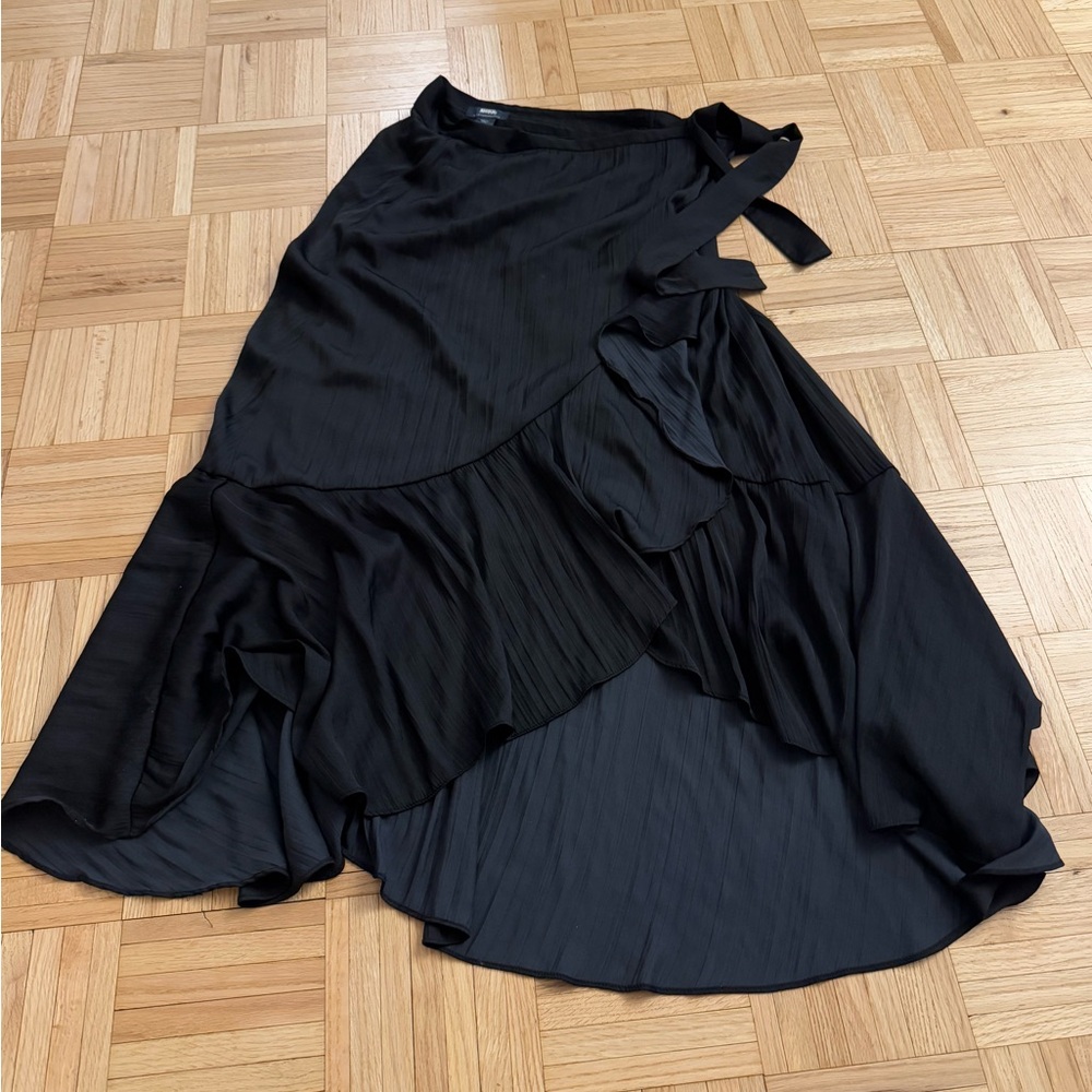 Black maxi flowy skirt